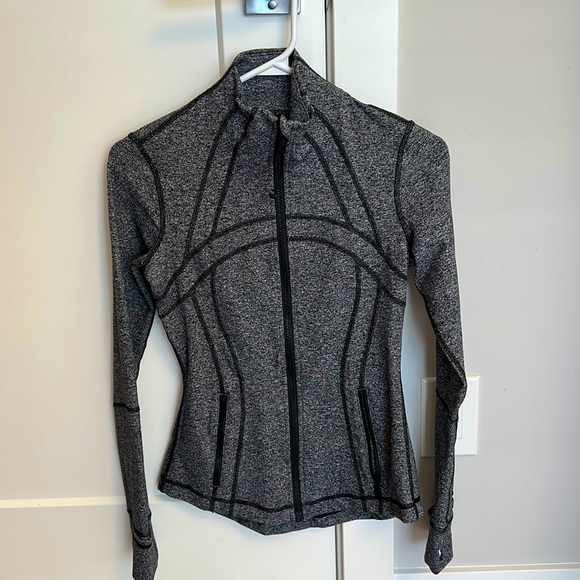 LULULEMON Define Jacket - Picture 1 of 6